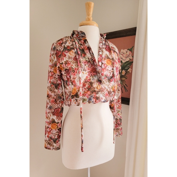 70s Floral Long Sleeve Tie Neck or Waist 1970s Feminine Bohemian Vintage Blouse - Picture 7 of 16